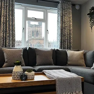  Apartment Penthouse On The Rows - Cathedral Views